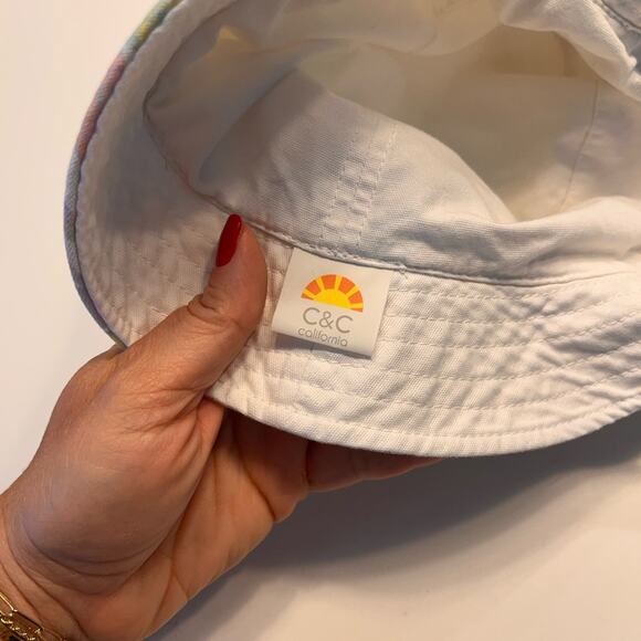 C&C California Pastel Tropical Bucket Hat NWOT - Picture 2 of 6